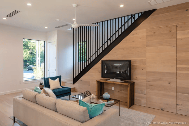 A stunning modern home designed with aluminum windows and patio doors preview 3