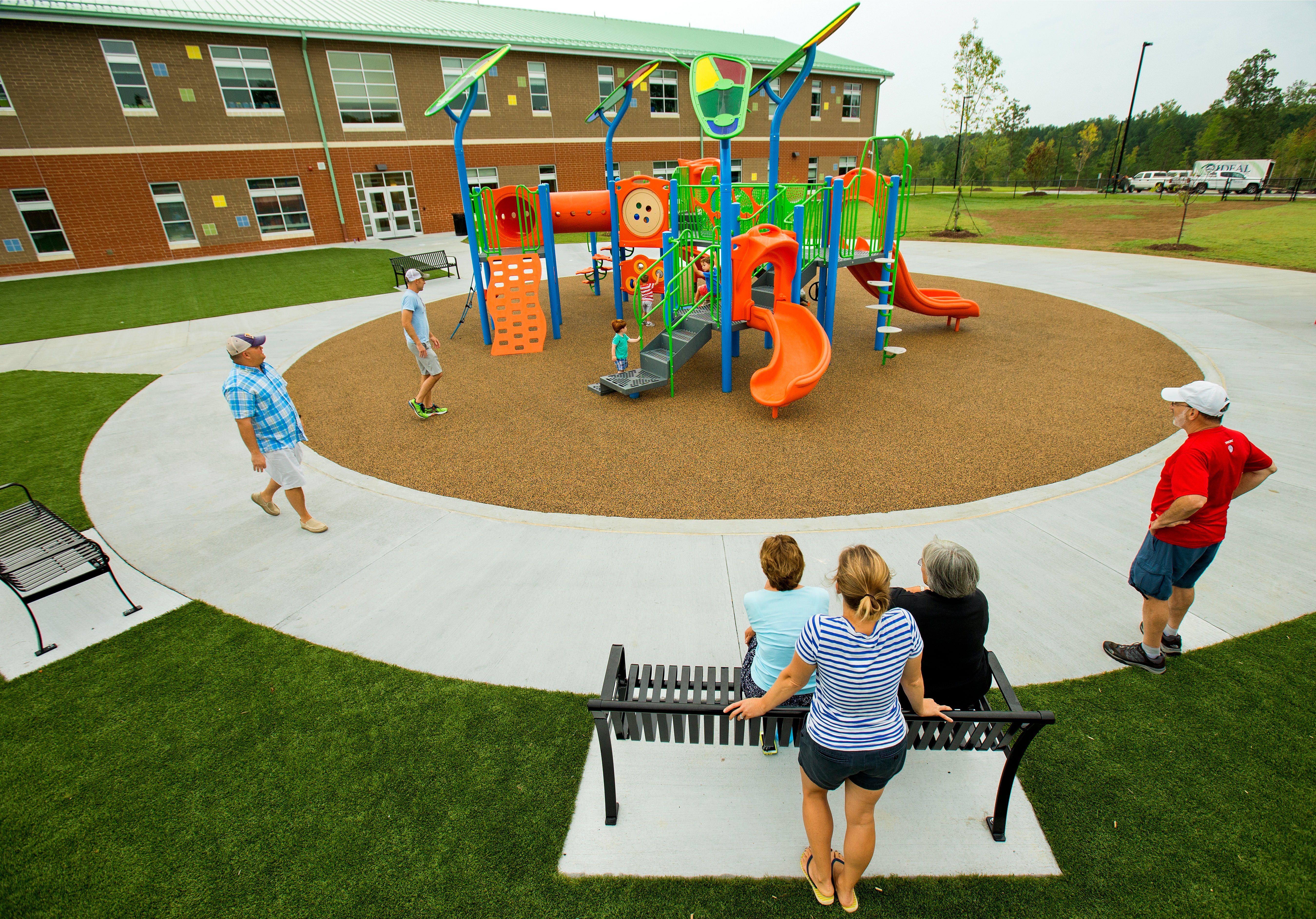 Scoots Ridge Scotts Ridge Playground - CADdetails