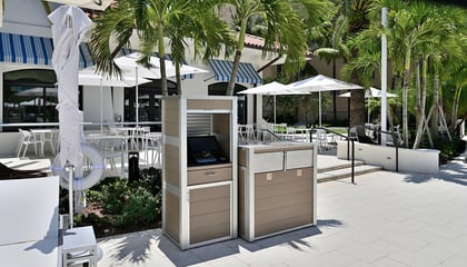 Turnberry's South Florida Poolside Oasis