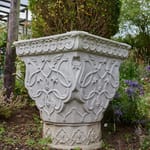 View Zahra Urn (A790)