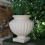 View Cliveden Vase (A220)