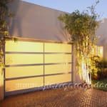 View Glass Garage Doors: Hurricane Line