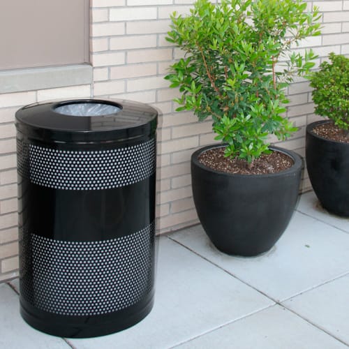 The Classic 25 and Classic 51 Receptacles preview 6