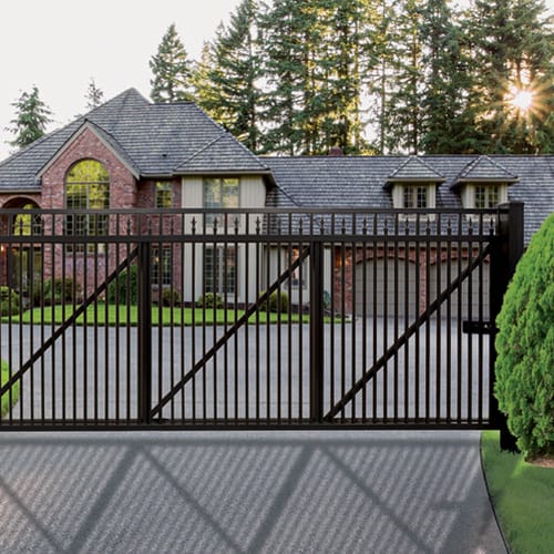 Regis Cantilever Gates preview 1