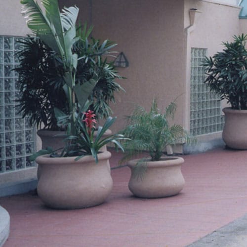 La Cienega / Planters & Vases preview 1