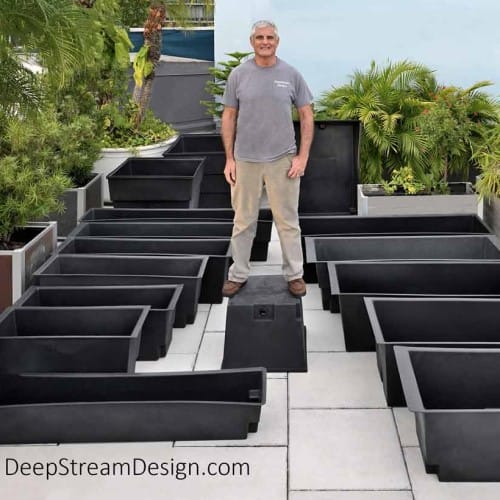 Planters & Accessories