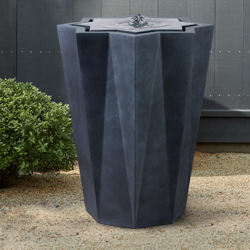 Siro Plinth Fountain preview 2