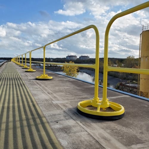 Mobile Safety Rail