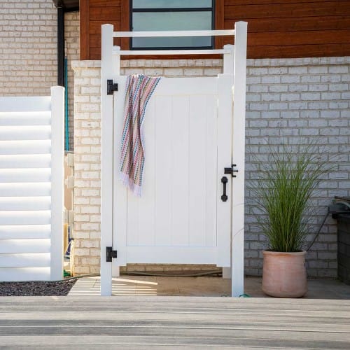 Freestyle™ Outdoor Shower preview 1