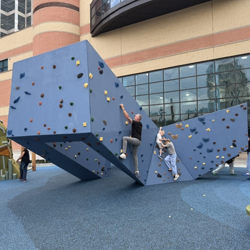 Urban Boulder: Canyon preview 1