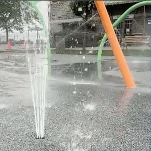 SafeSplash Soft and Slip-Resistant Splash Pad Surfacing preview 3