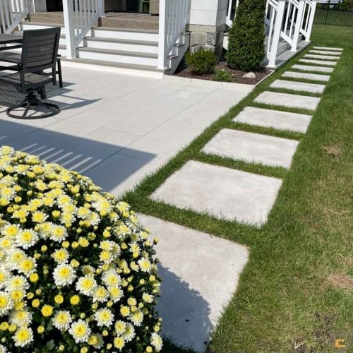 32"X32" - CEMENT LOOK  Avorio Porcelain Pavers preview 8