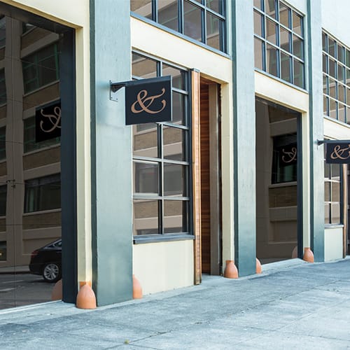 Commercial Glass Sectional Doors Model 464 preview 1