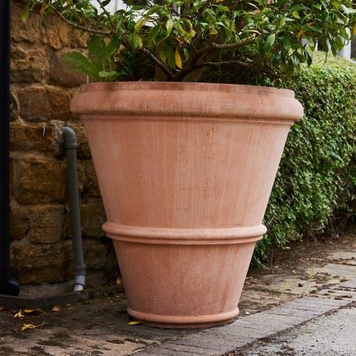 Large Roman Vase (HA545) preview 2