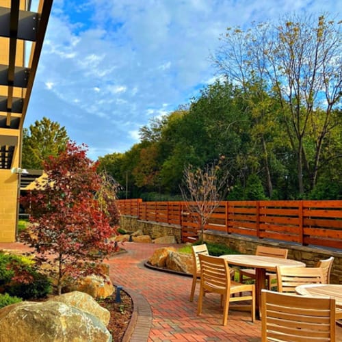 Beveled Edge Clay Pavers - English Edge Full Range preview 11