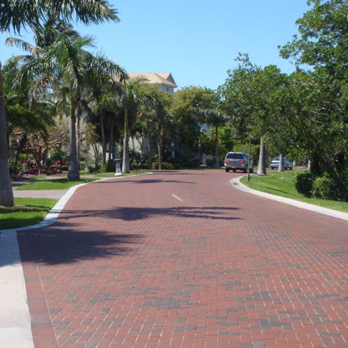 Beveled Edge Clay Pavers - English Edge Full Range preview 7