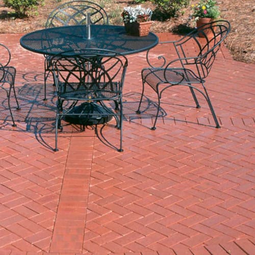 Beveled Edge Clay Pavers - English Edge Red preview 3