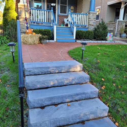Beveled Edge Clay Pavers - English Edge Red preview 7