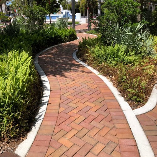 Beveled Edge Clay Pavers - English Edge Rose preview 6