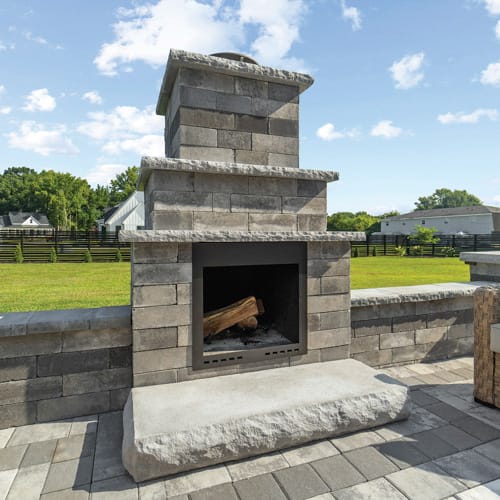 Jr Fireplace with Verona Wall preview 1