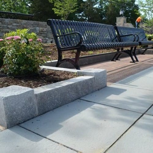 Planter Curb - Williams Stone Co - CADdetails