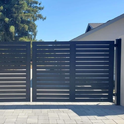Semi Privacy Aluminum Fence Systems