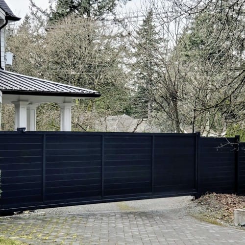 Full Privacy Aluminum Fence Systems