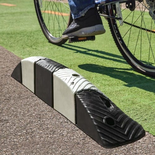5'' High Bike Lane Delineators preview 3