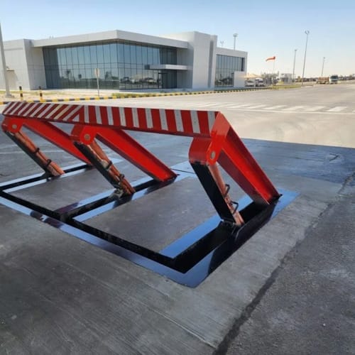 Crash-Tested Wedge Barrier (AVBD 452) preview 1