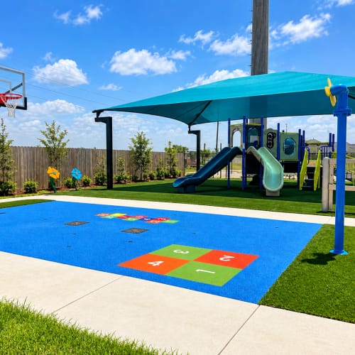 Multi Sport Court Splash Pad Package preview 1