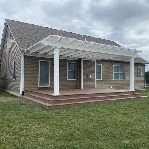 10' x 20' Traditional Attached Vinyl Pergola preview 6