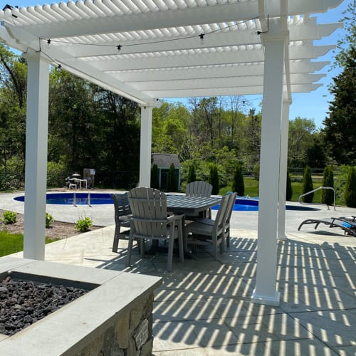 10' x 20' Traditional Freestanding Vinyl Pergola preview 3