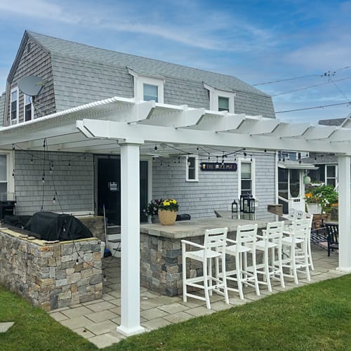 20' x 20' Traditional Attached Vinyl Pergola preview 4
