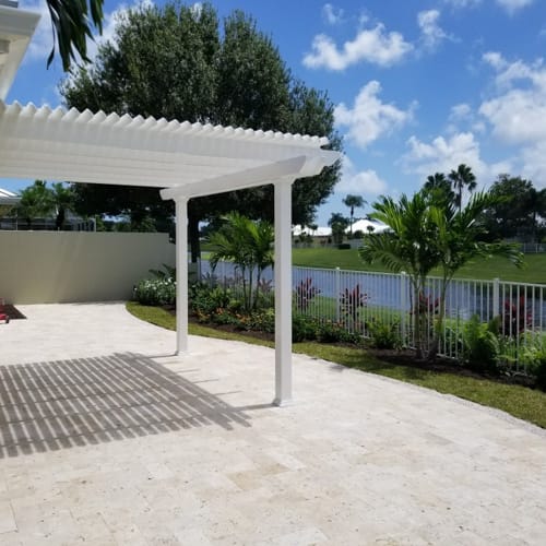 16' x 20' Traditional Attached Vinyl Pergola