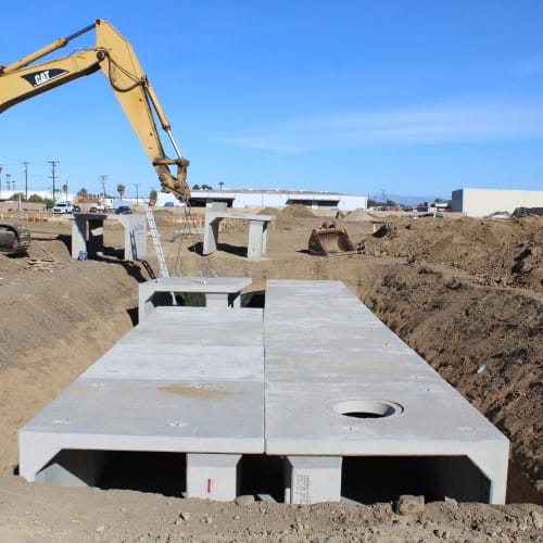 CAD Drawings Contech Engineered Solutions UrbanPond® - Concrete Stormwater Detention