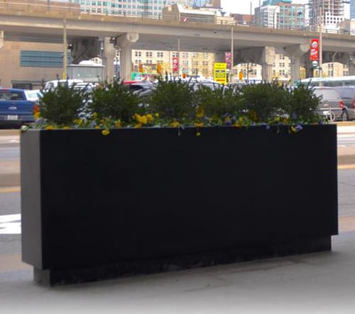 CAD Drawings BIM Models Hauser Industries Inc. 40'' City Aluminum Planter