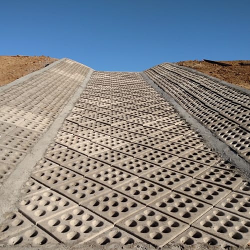 CAD Drawings SOIL RETENTION - Plantable Concrete Systems® Enviroflex® Interlocking Articulating Concrete Block (ACB) Revetment System