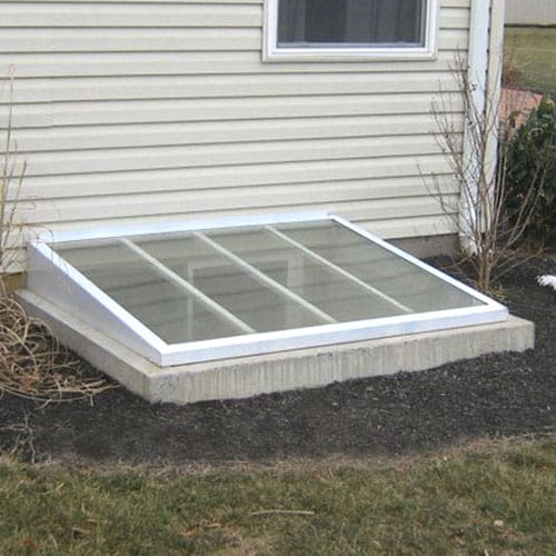 Rectangular Window Well - PrivacyLink® - CADdetails