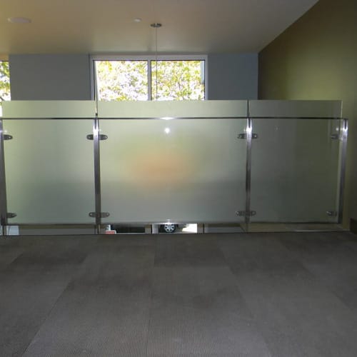 CAD Drawings Skyline Systems Metal Railing System - Glass